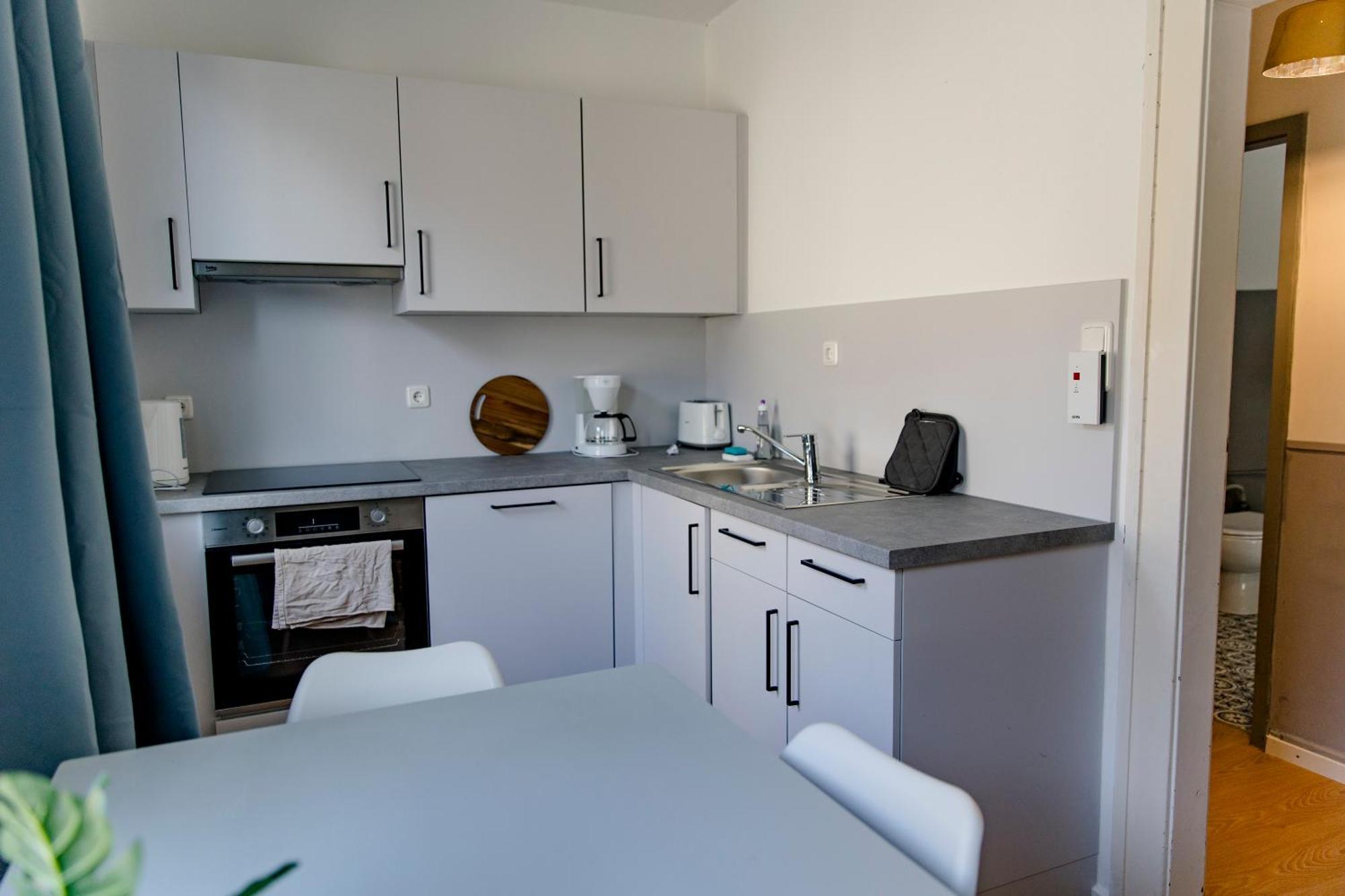 Leopold's Mit Garten Und Vesteblick Mitten In Appartement